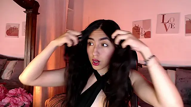 madisex s online show from November 10, 2025, 1:10 pm