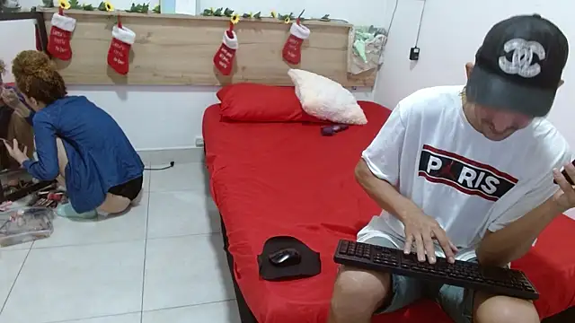 Zamu 1992 online show from December 17, 2024, 7:48 pm