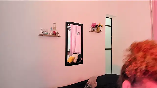 Snapshot of Zamu_1992 chatting on January 11, 2025, 8:10 pm Zamu 1992 online show from January 11, 2025, 8:10 pm