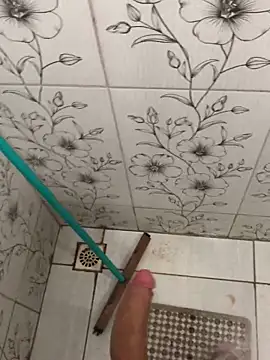 vintin21cm online show from September 9, 2025, 9:58 pm