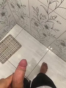 vintin21cm online show from October 2, 2025, 5:09 pm