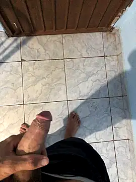 vintin21cm online show from October 5, 2025, 2:43 am