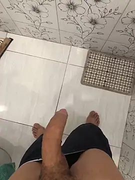 vintin21cm online show from October 5, 2025, 2:59 pm