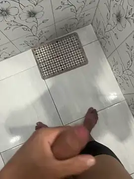 vintin21cm online show from November 17, 2025, 11:38 am