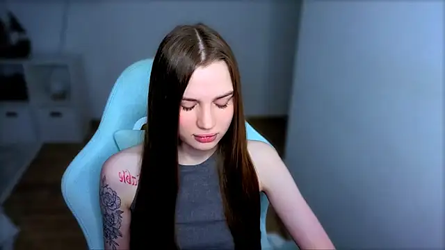 StellaLawless online show from February 5, 2026, 10:25 pm