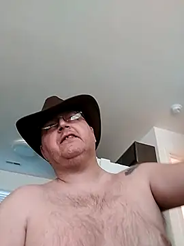 ILive2plezz online show from February 14, 2025, 9:53 pm