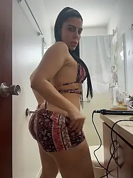 valecruz903 online show from February 24, 2026, 5:22 pm