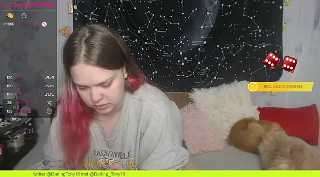 Snapshot of darling_tony chatting on December 9, 2024, 6:25 pm darling tony online show from December 9, 2024, 6:25 pm