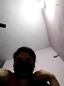 Snapshot of Ruksar-Pathan chatting on January 15, 2025, 6:51 pm Ruksar-Pathan online show from January 15, 2025, 6:51 pm