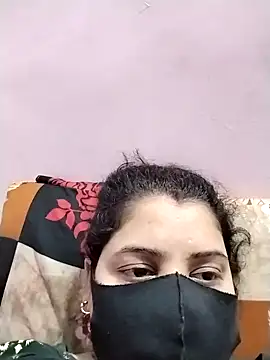 Snapshot of Ruksar-Pathan chatting on February 12, 2025, 5:05 pm Ruksar-Pathan online show from February 12, 2025, 5:05 pm