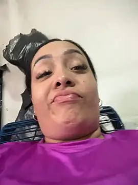 Sheeryl   online show from October 30, 2025, 6:19 pm