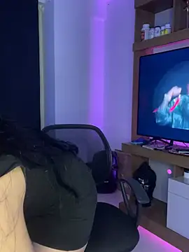 Snapshot of Julieta-sett chatting on January 27, 2025, 7:56 am Julieta-sett online show from January 27, 2025, 7:56 am