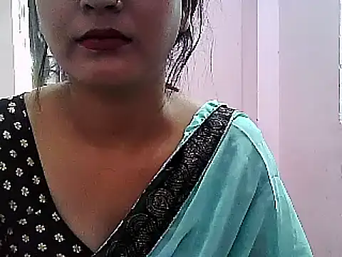 Model-Tanya online show from February 4, 2025, 7:51 am