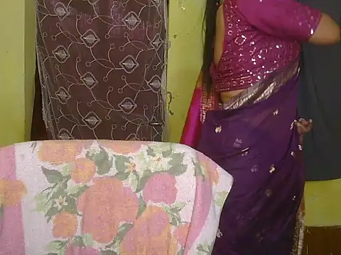 Model-Tanya online show from March 7, 2025, 8:56 am