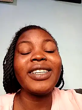 Snapshot of freaky_belle chatting on September 16, 2025, 8:26 am freaky belle online show from September 16, 2025, 8:26 am