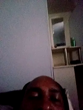 Beto0815 online show from March 1, 2026, 4:25 am