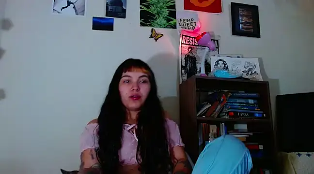 sweetiee mary online show from March 1, 2025, 1:00 am