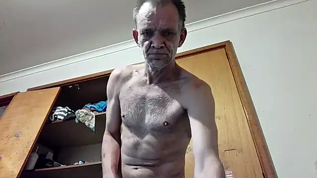 TooFknHorny7676xh online show from April 10, 2026, 1:00 am