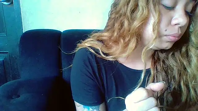 Snapshot of Jennxdolls chatting on January 31, 2025, 3:22 pm Jennxdolls online show from January 31, 2025, 3:22 pm