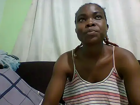 sexxyqueenn22 online show from September 24, 2025, 2:04 am