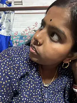 Beauty-queen online show from February 18, 2025, 10:05 am