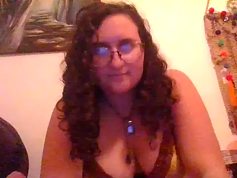 Snapshot of juicyrubies chatting on January 15, 2025, 5:47 pm juicyrubies online show from January 15, 2025, 5:47 pm