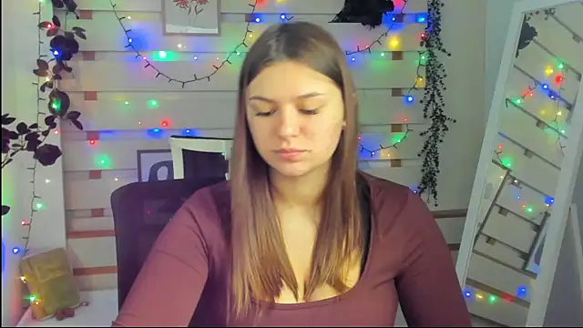 Josephine Kiss online show from April 16, 2026, 1:34 pm