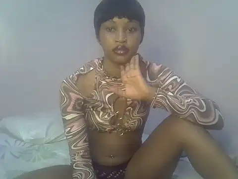 Snapshot of Sweet_Vinkah chatting on October 5, 2025, 10:51 pm Sweet Vinkah online show from October 5, 2025, 10:51 pm