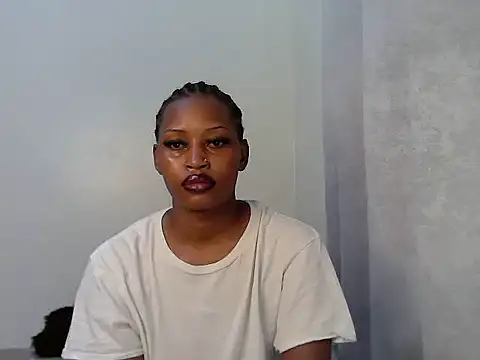 Snapshot of Sweet_Vinkah chatting on April 13, 2026, 6:24 pm Sweet Vinkah online show from April 13, 2026, 6:24 pm