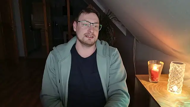 Relsxboy online show from January 7, 2025, 9:57 pm