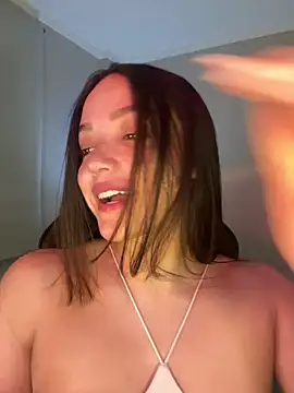 Snapshot of MisFrekcles_ chatting on February 1, 2025, 9:32 am MisFrekcles  online show from February 1, 2025, 9:32 am