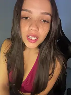 Snapshot of MisFrekcles_ chatting on October 15, 2025, 7:30 am MisFrekcles  online show from October 15, 2025, 7:30 am