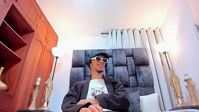 TomyMosterCock online show from December 5, 2024, 1:03 am