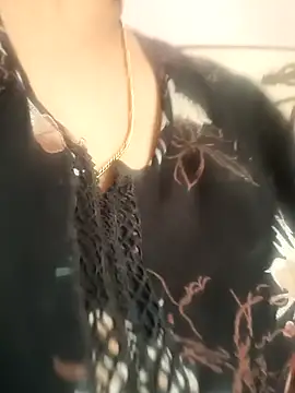 Snapshot of cuteyqueen chatting on December 12, 2024, 9:51 am cuteyqueen online show from December 12, 2024, 9:51 am