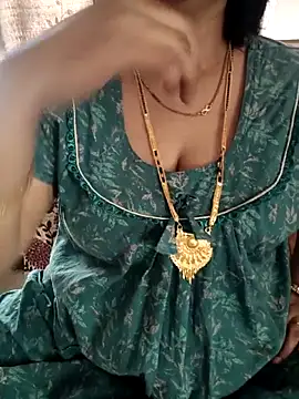 Snapshot of cuteyqueen chatting on February 7, 2026, 8:29 am cuteyqueen online show from February 7, 2026, 8:29 am