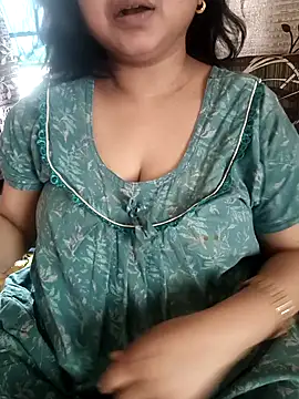 cuteyqueen online show from March 13, 2026, 5:25 am