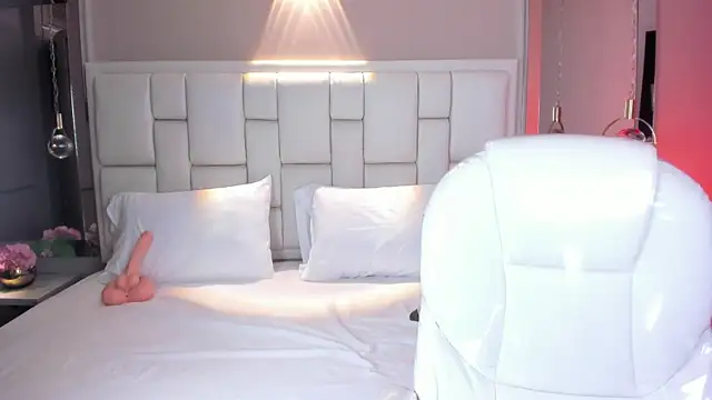 JessyEvans online show from December 18, 2025, 7:31 pm