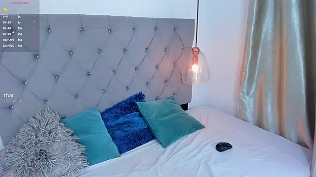 KimberlyCutee online show from March 25, 2026, 8:37 pm