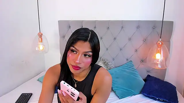 KimberlyCutee online show from April 2, 2026, 8:17 pm