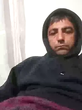 Muratcanik44 online show from February 26, 2026, 9:58 pm