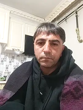 Snapshot of Muratcanik44 chatting on March 14, 2026, 9:53 pm Muratcanik44 online show from March 14, 2026, 9:53 pm