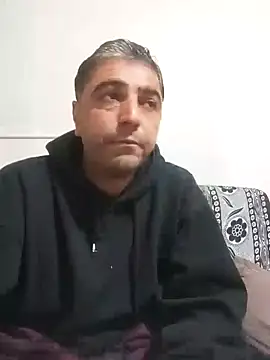 Snapshot of Muratcanik44 chatting on March 15, 2026, 10:38 pm Muratcanik44 online show from March 15, 2026, 10:38 pm