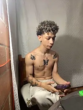 mateodeamjo online show from December 3, 2024, 5:42 am