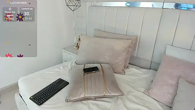 1m dalhia online show from February 13, 2025, 12:24 am