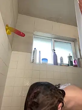 maddiebabe69 online show from February 4, 2025, 7:11 pm