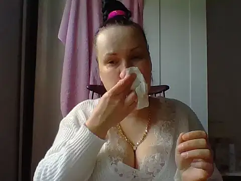  squirty cum lady  online show from February 27, 2025, 7:44 am