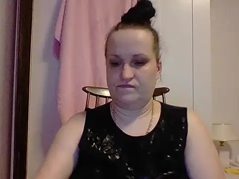  squirty cum lady  online show from March 1, 2025, 7:15 pm