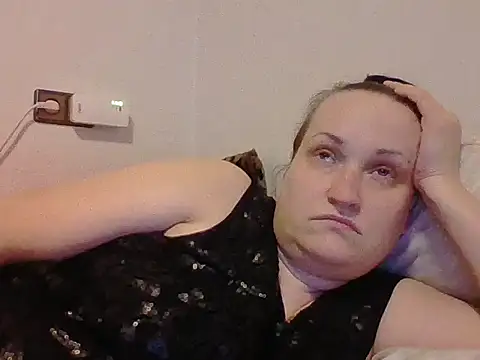  squirty cum lady  online show from March 4, 2025, 9:54 pm