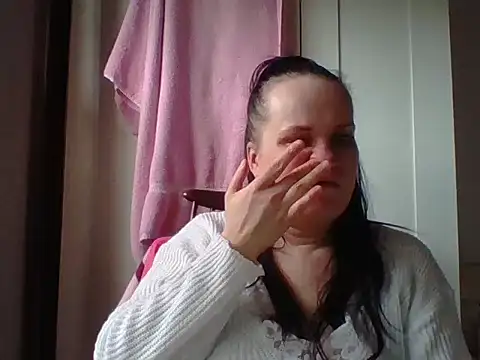  squirty cum lady  online show from March 12, 2025, 3:29 pm