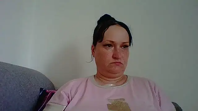  squirty cum lady  online show from July 16, 2026, 10:21 am
